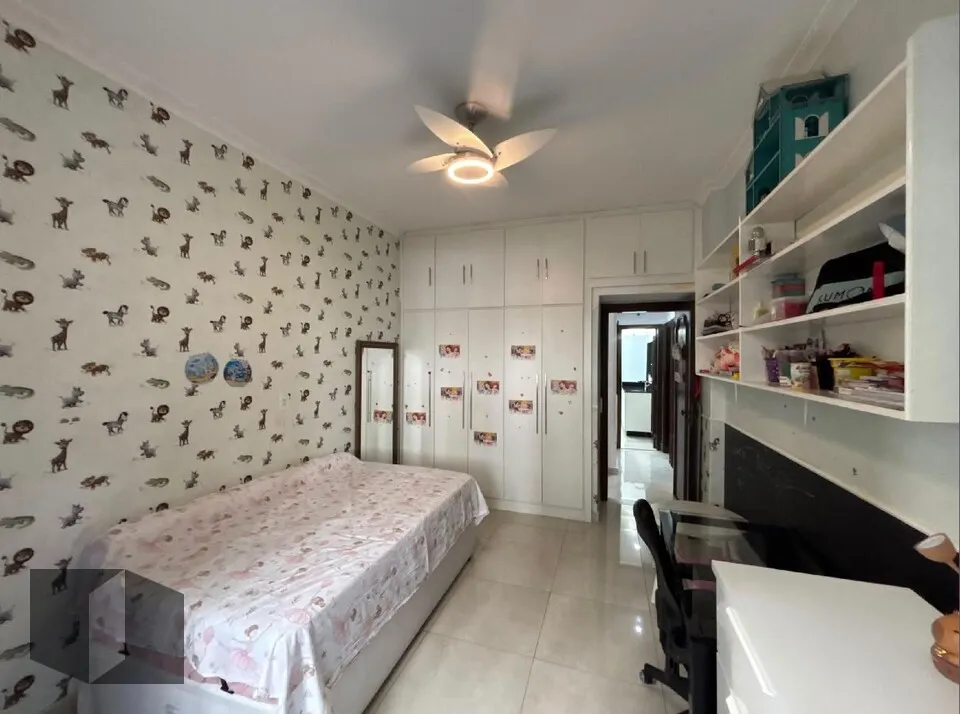 Furnished 3-bedroom apartment with open-plan kitchen — photo 13