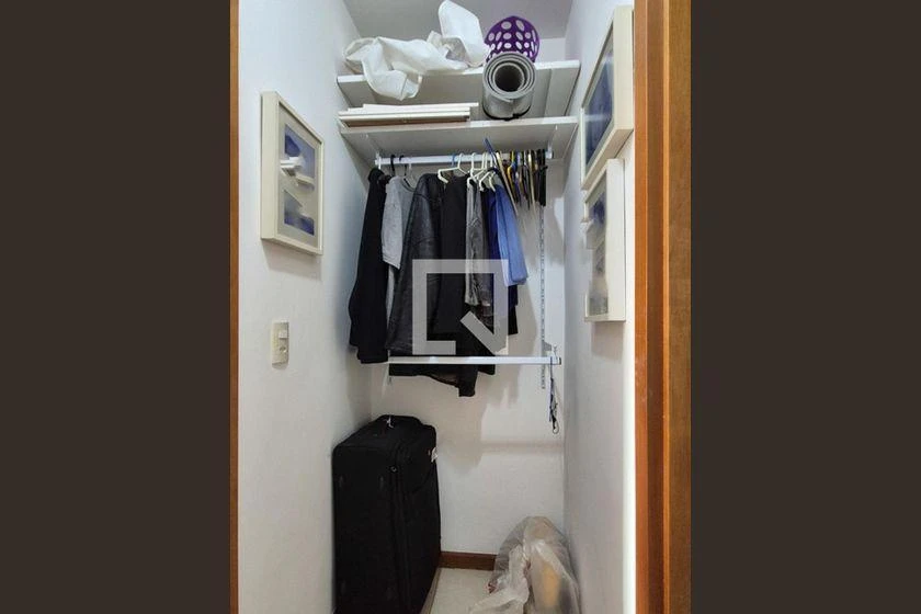 Furnished apartment with 5 en-suite bedrooms and terrace — photo 112