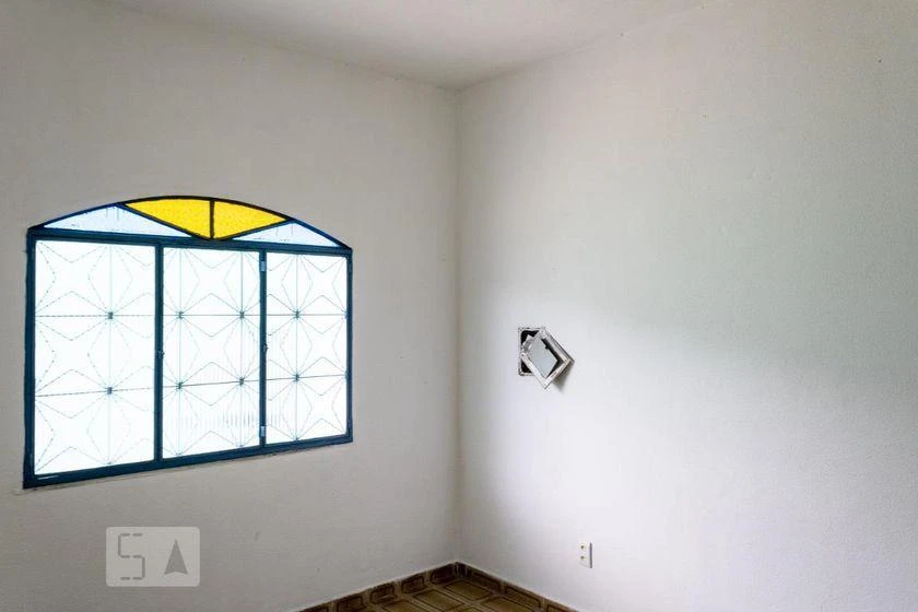 Rental house with 4 bedrooms and 200 m² — photo 32