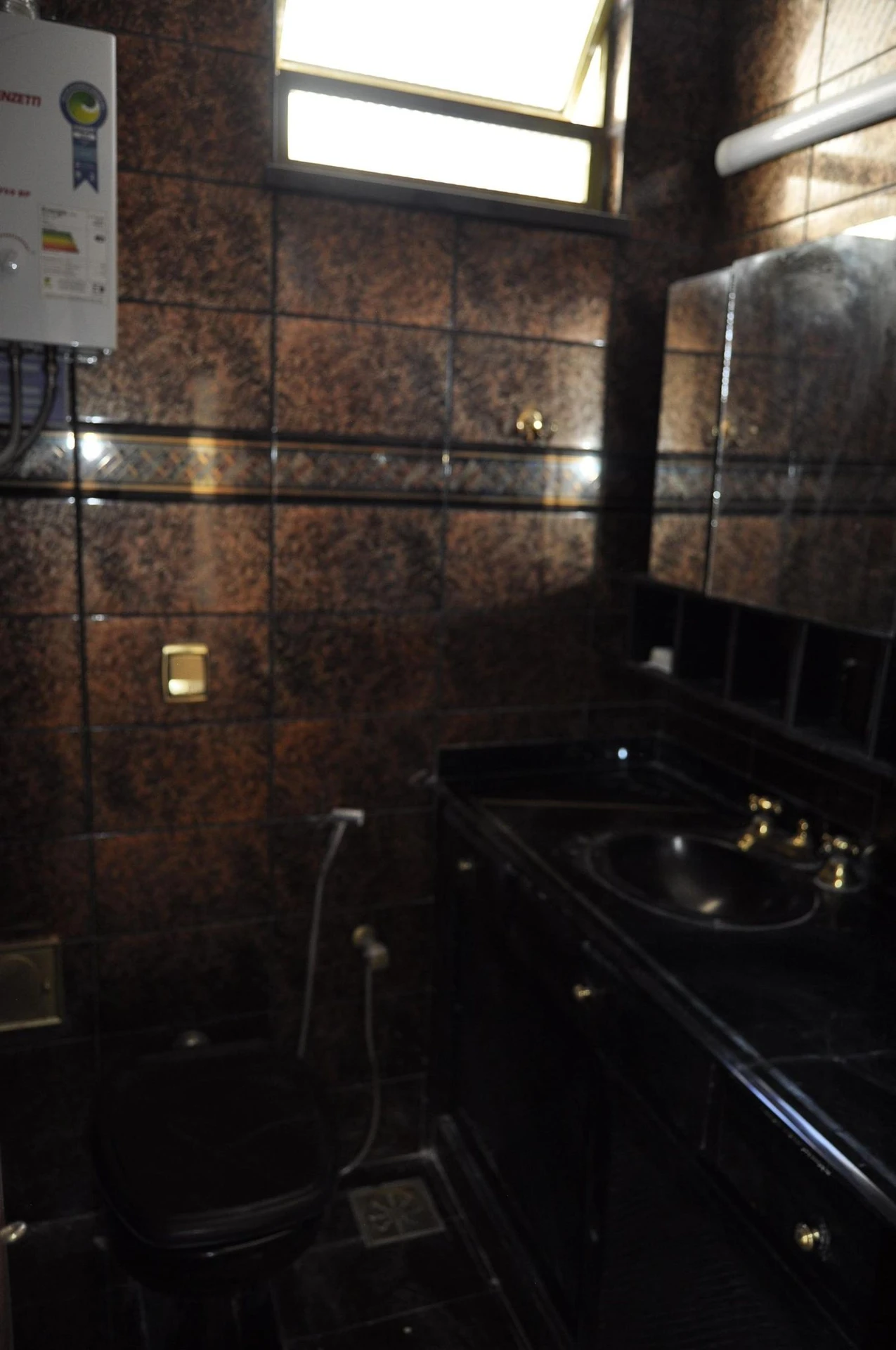 Unfurnished apartment with 2 bedrooms and private garden — photo 29