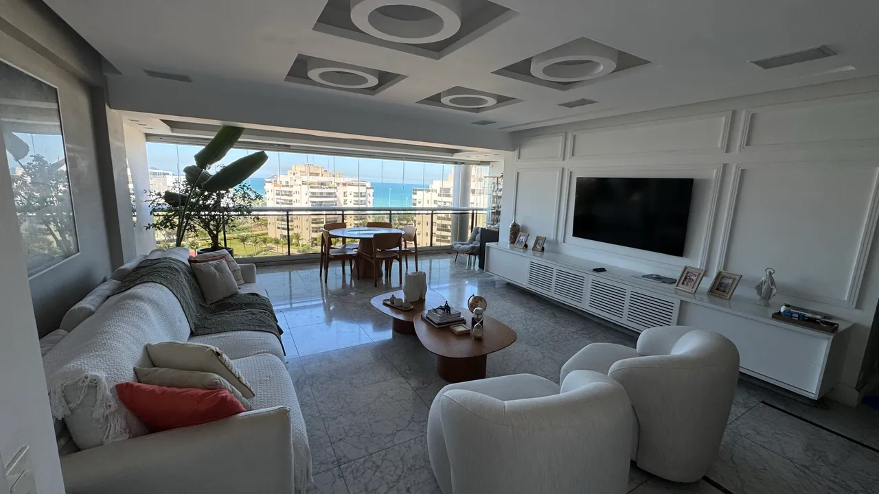 Furnished apartment with 4 bedrooms and 5 bathrooms — photo 4