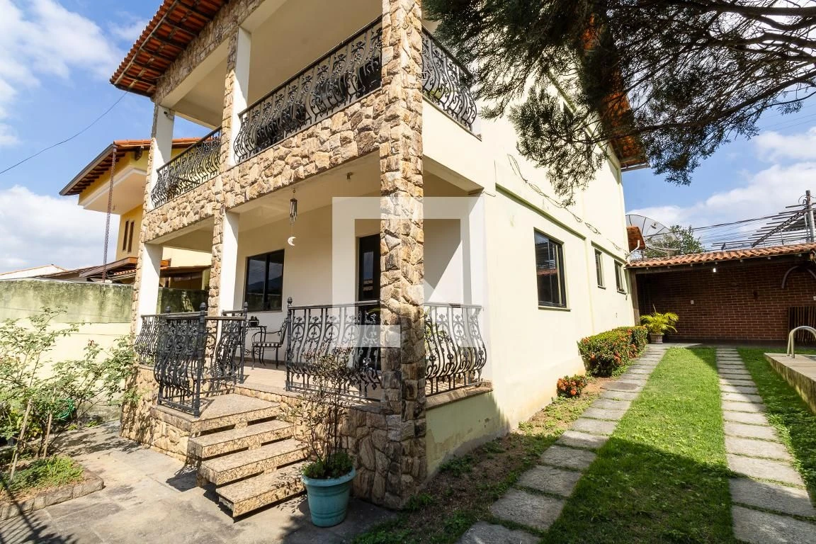 Casa de 2 andares com 238 m², 3 quartos e jardim — photo 77
