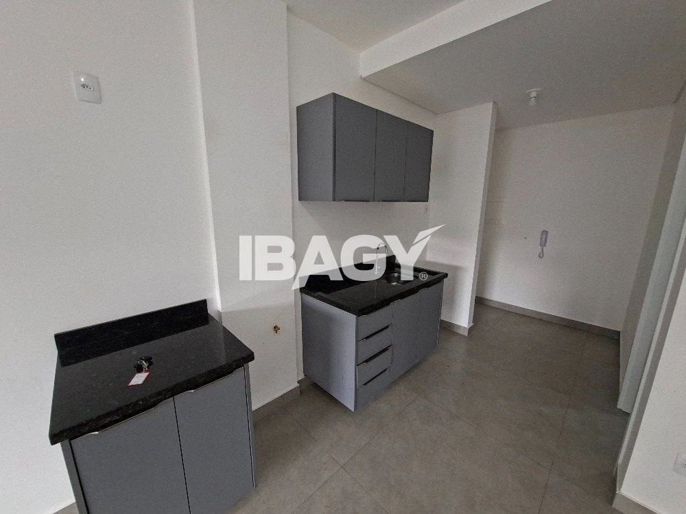46 m² unfurnished studio with 1 bedroom and parking — photo 2