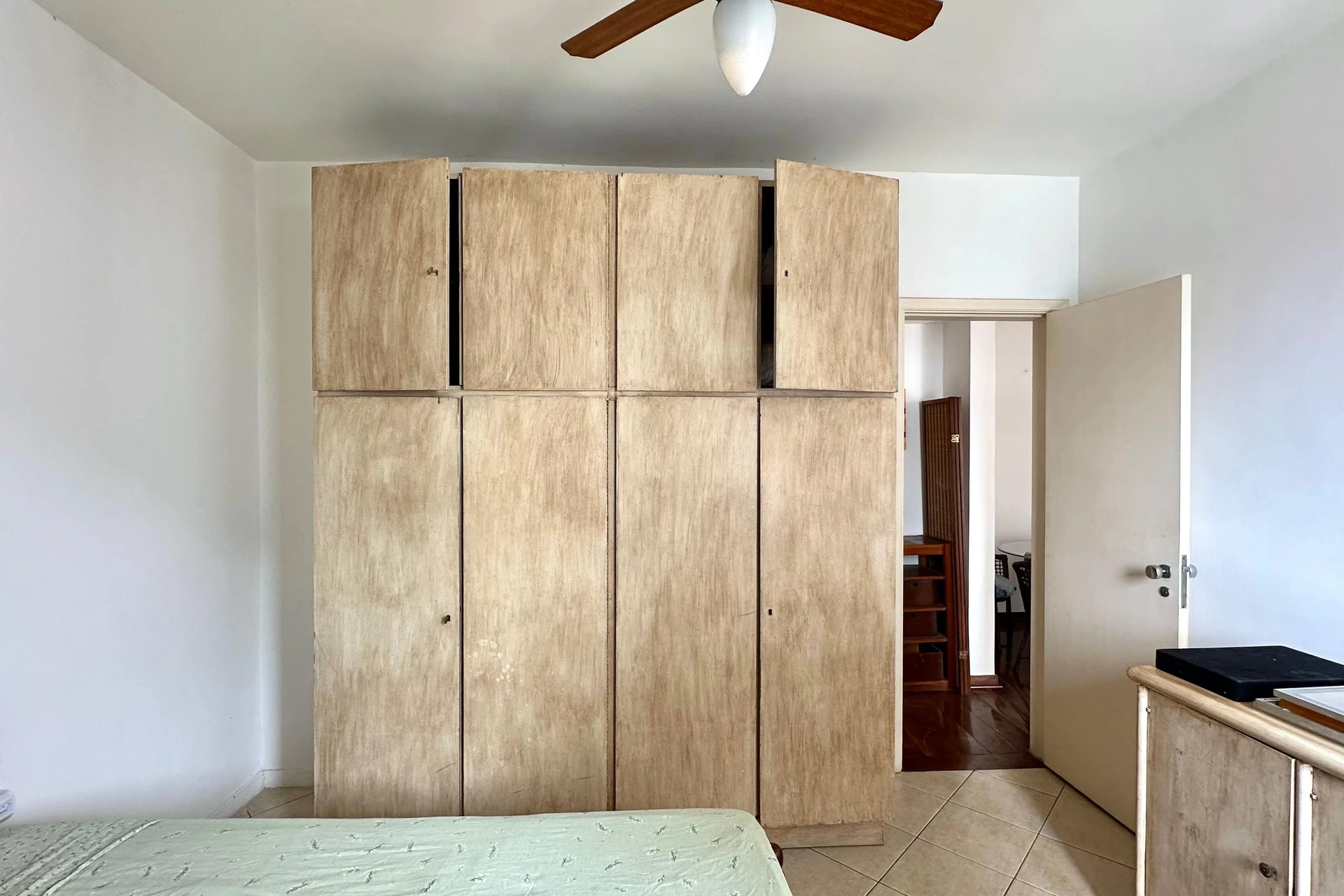 One-bedroom apartment with a mountain view in Rio de Janeiro — photo 21