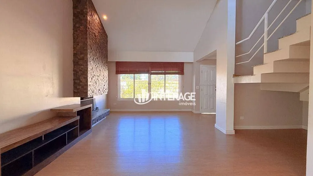 Condo house with private garden and laundry area — photo 29