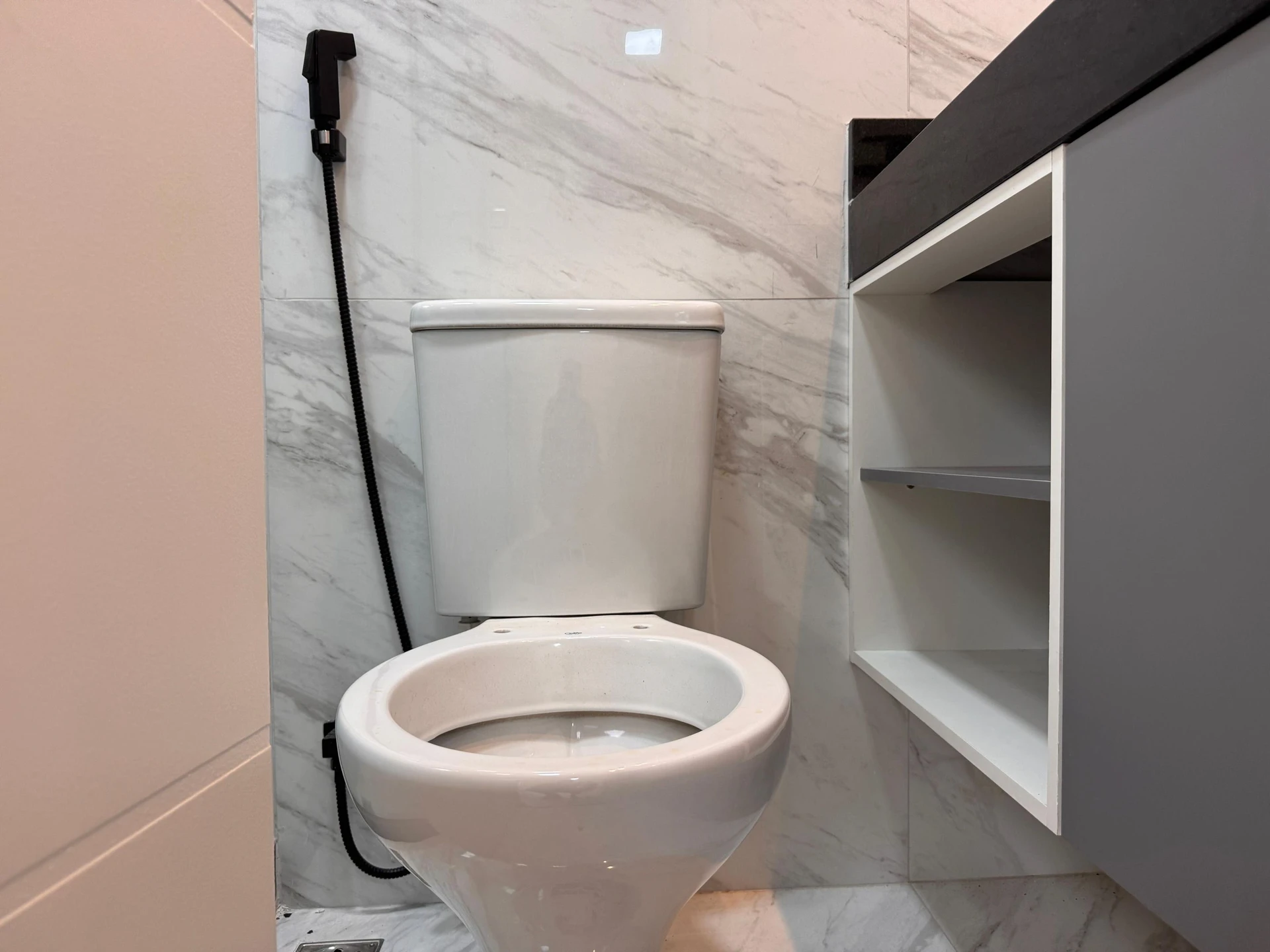 Condo house with 4 en-suite bedrooms and private yard — photo 29