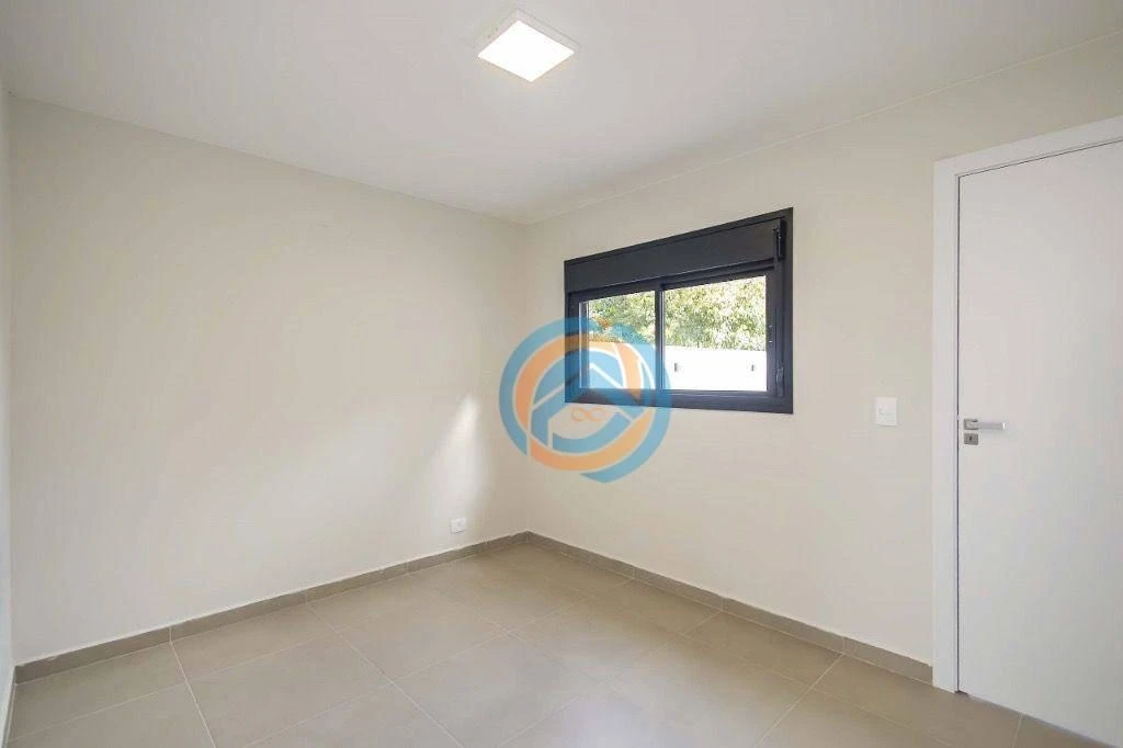Будинок: 3 спальні, 2 з власною ванною кімнатою, 167 м² — photo 40