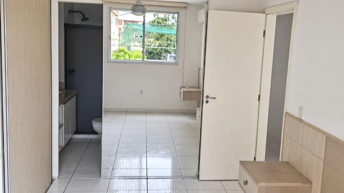 Mountain view in a 3-bedroom apartment, 80 m² — photo 35