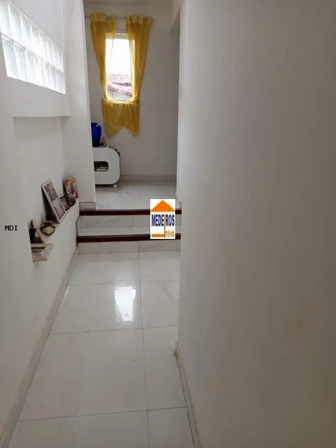 Rental house with 3 bedrooms and 3 bathrooms — photo 35