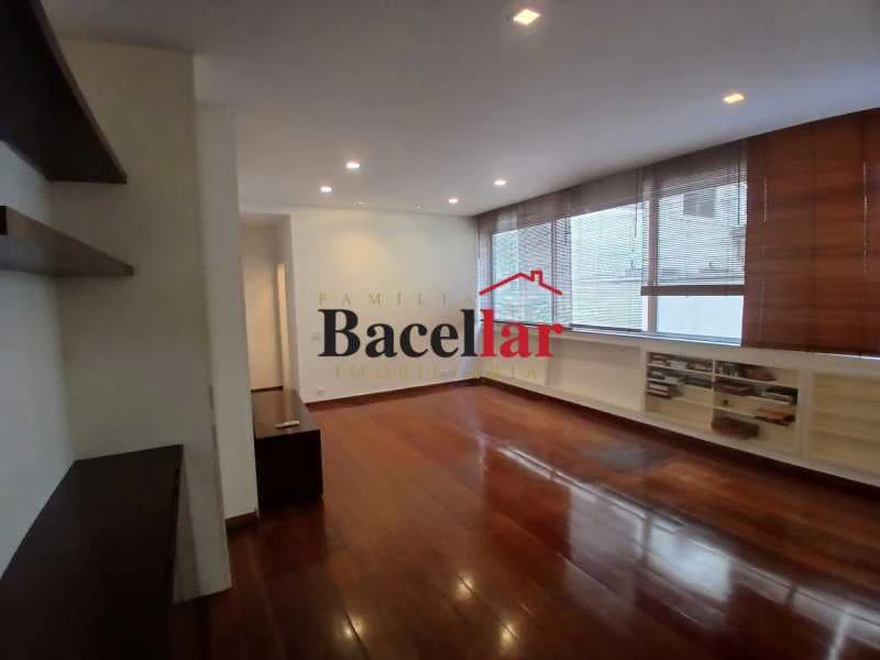 106 m² apartment with 3 bedrooms and 1 parking spot — photo 3
