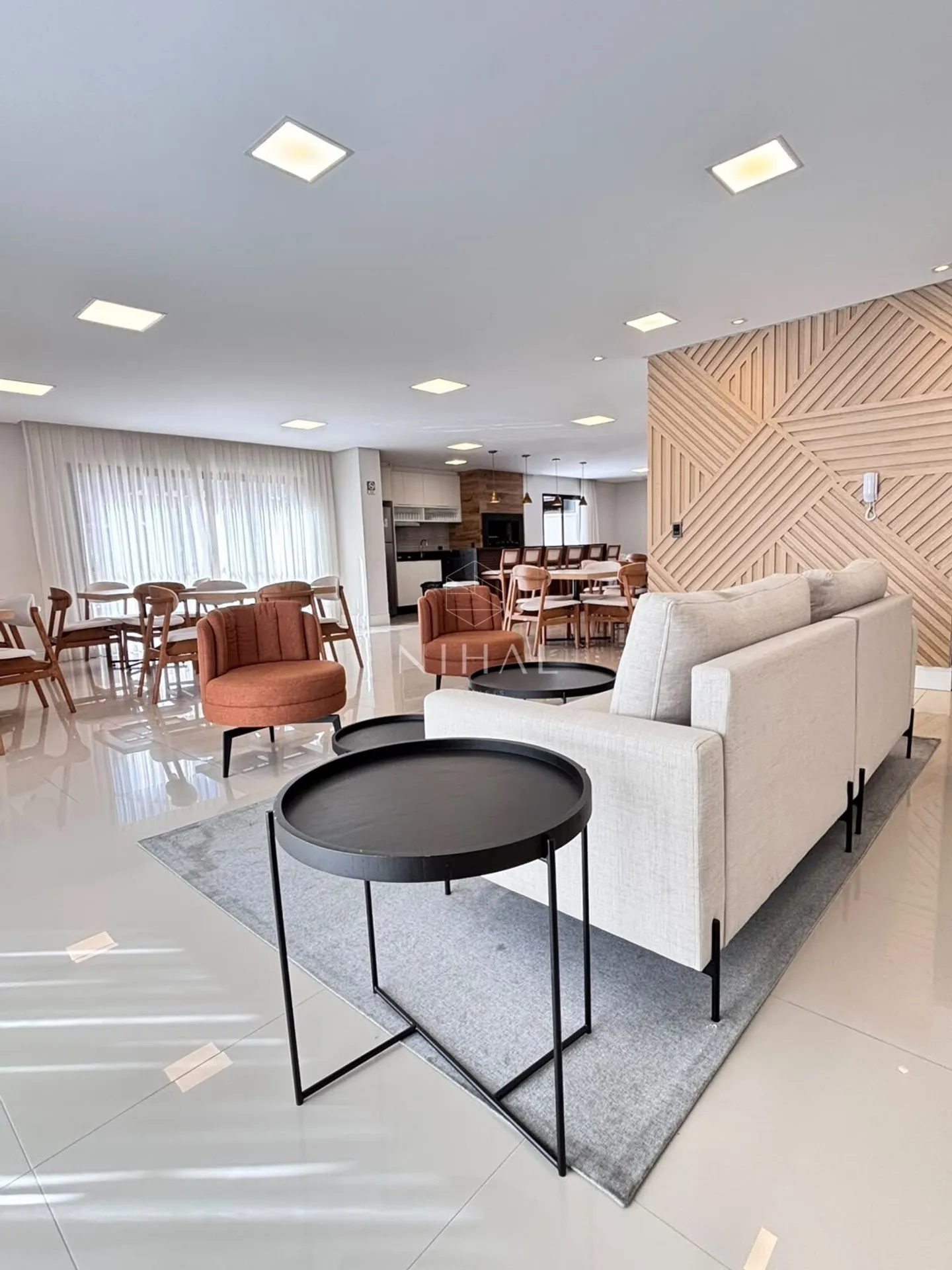 Dishwasher in a 3-bedroom apartment, 151 m² — photo 29