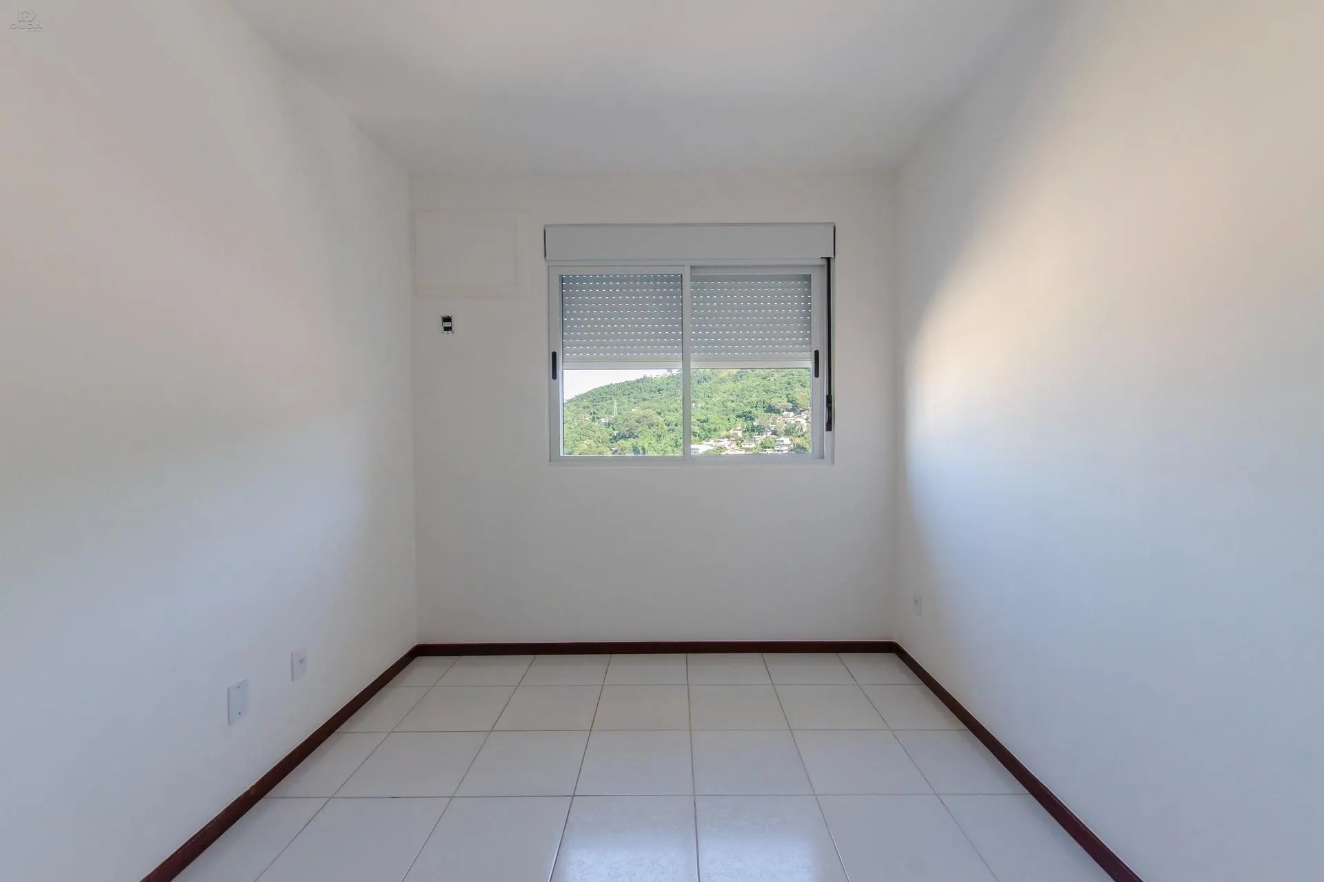 Mountain view in a 2-bedroom apartment, 65 m² — photo 35