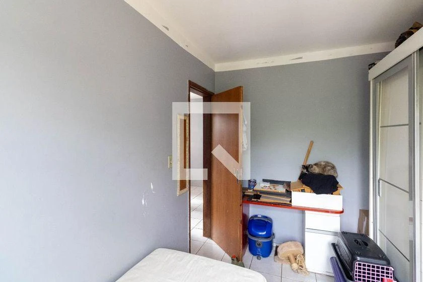 2-bedroom apartment in a building with a gym — photo 14