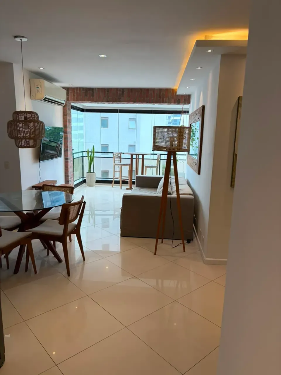 Furnished 2-bedroom apartment with 2 bathrooms, 88 m² — photo 11
