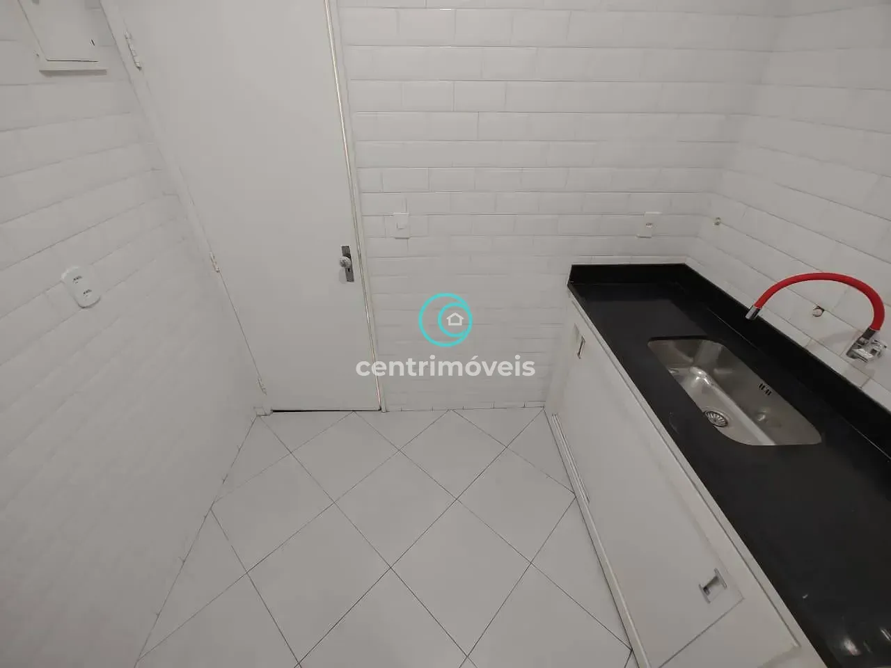1-bedroom apartment with 2 bathrooms and no parking — photo 24