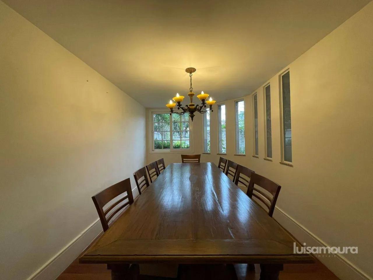 Furnished 4-bedroom house with 5 bathrooms — photo 16