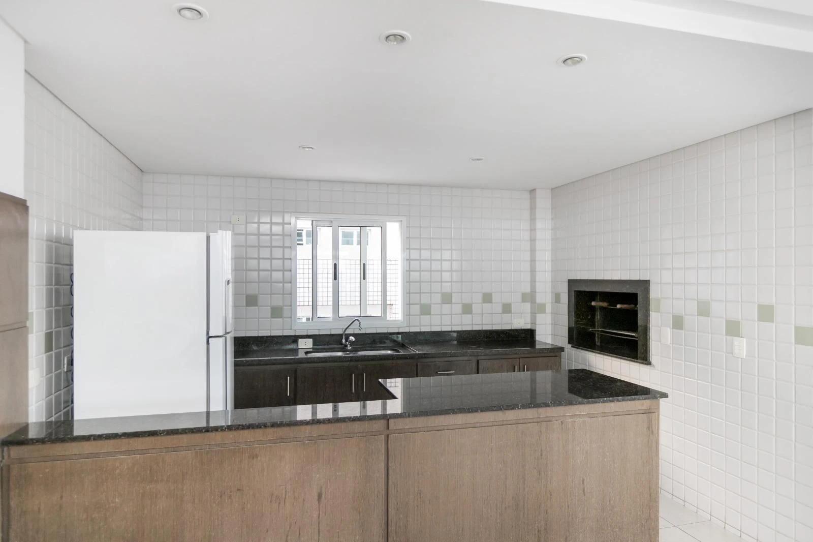 Apartamento mobiliado de 1 quarto com máquina de lavar — photo 18