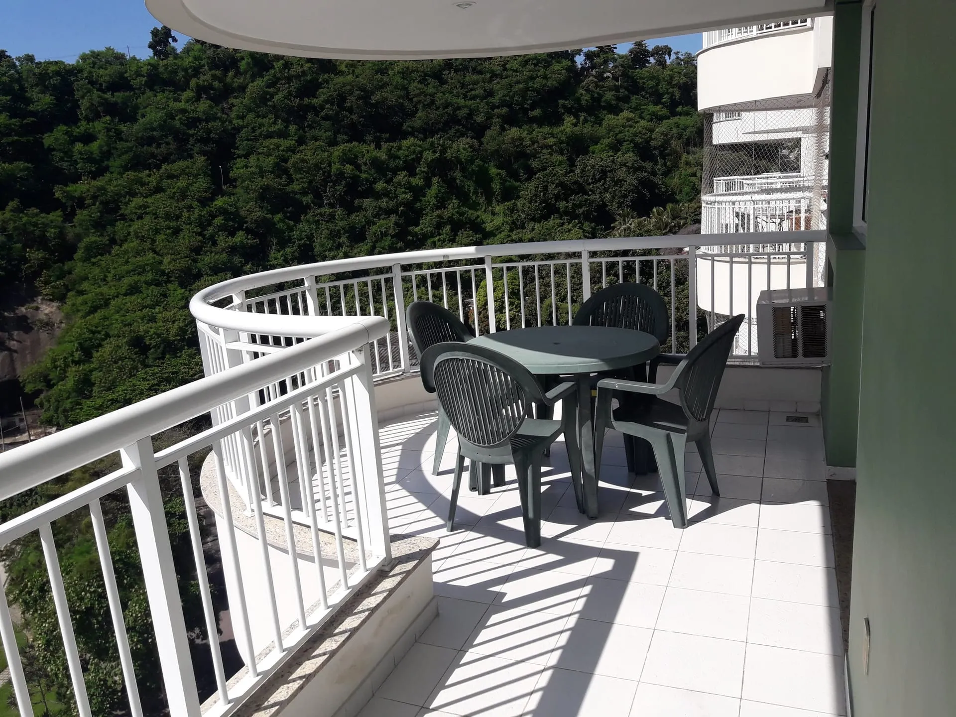 2-bedroom apartment with a washing machine — photo 24