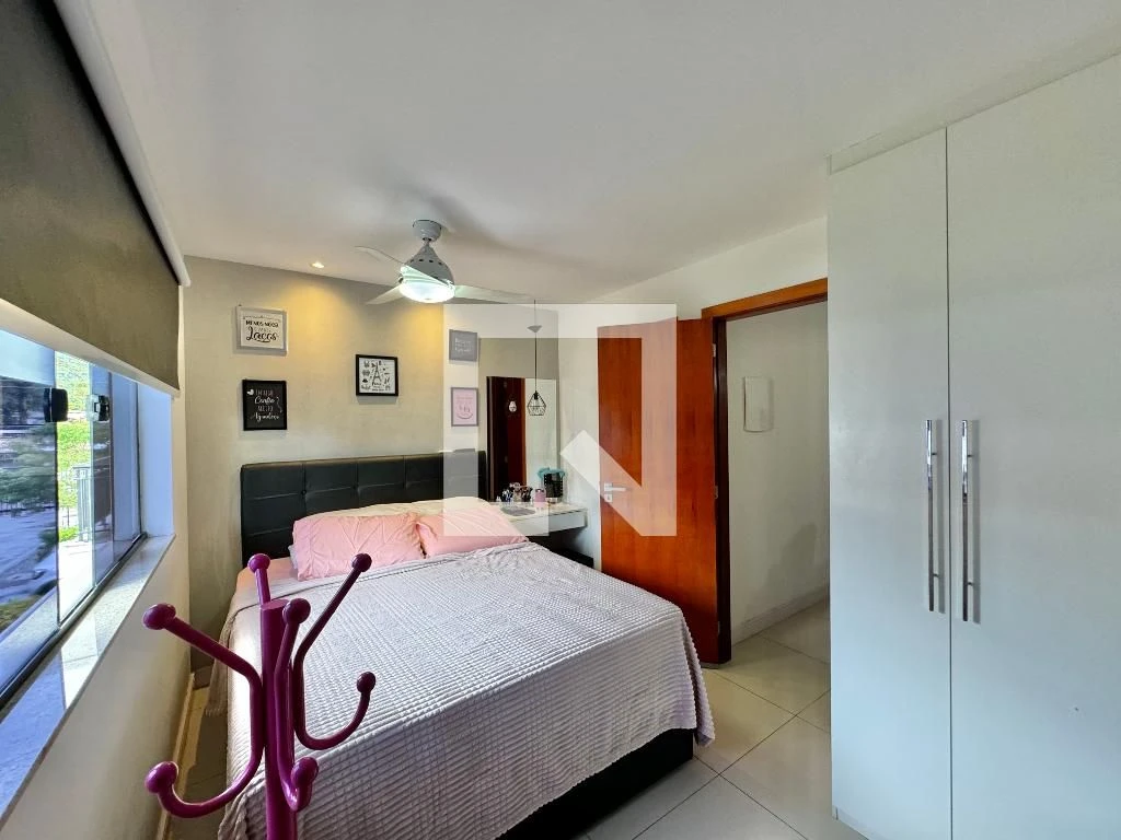 138 m² house with a home office and a walk-in closet — photo 14