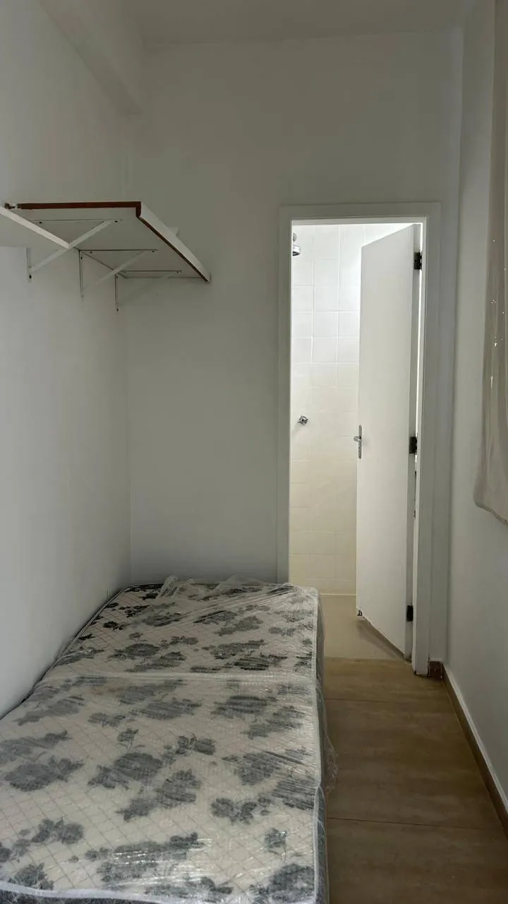 Apartamento com 5 quartos e varanda fechada com vidro — photo 4