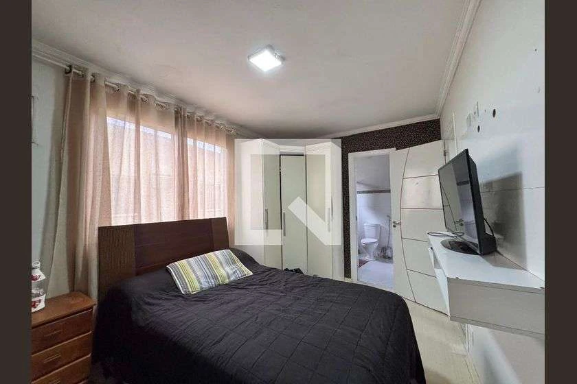 House with 3 en-suites and 3 parking spots, 270 m² — photo 11