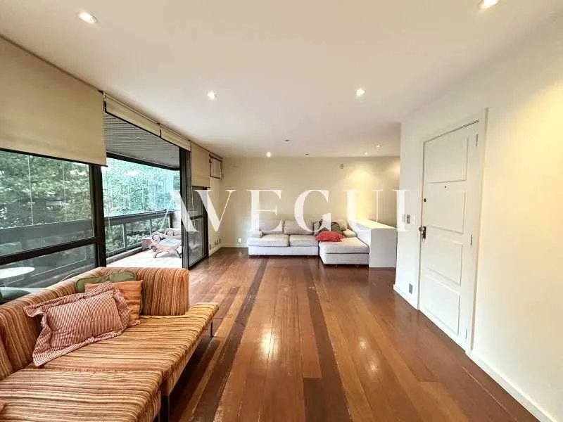 Furnished apartment, 160 m², with a washing machine — photo 8