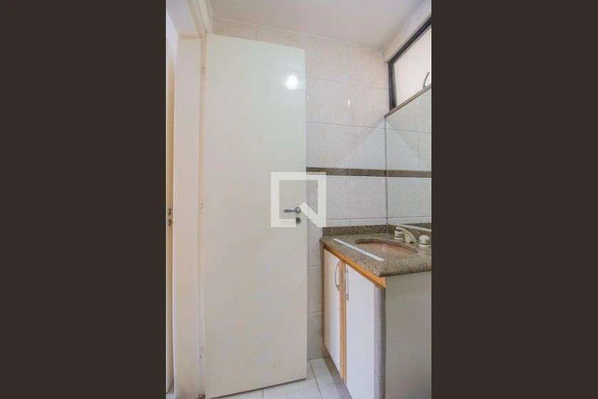 Furnished 81 m² apartment with 2 bedrooms and en-suite — photo 13
