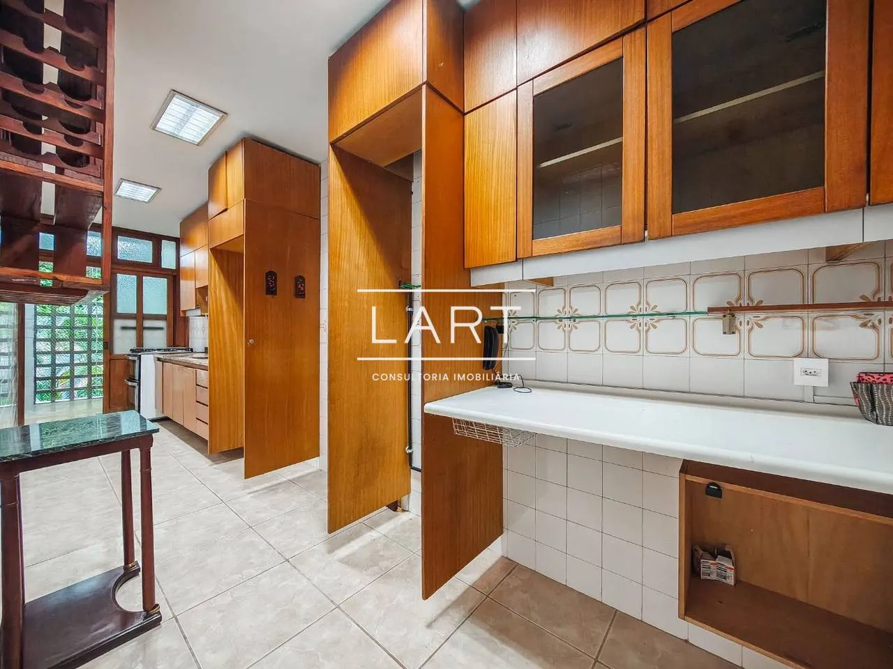 100 m² apartment with 2 bedrooms and closed gas kitchen — photo 2