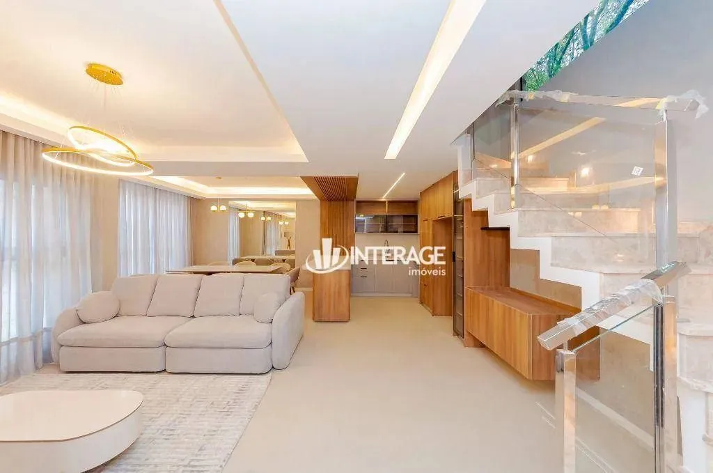 House in a gated community with 3 bedrooms and 172 m² — photo 2