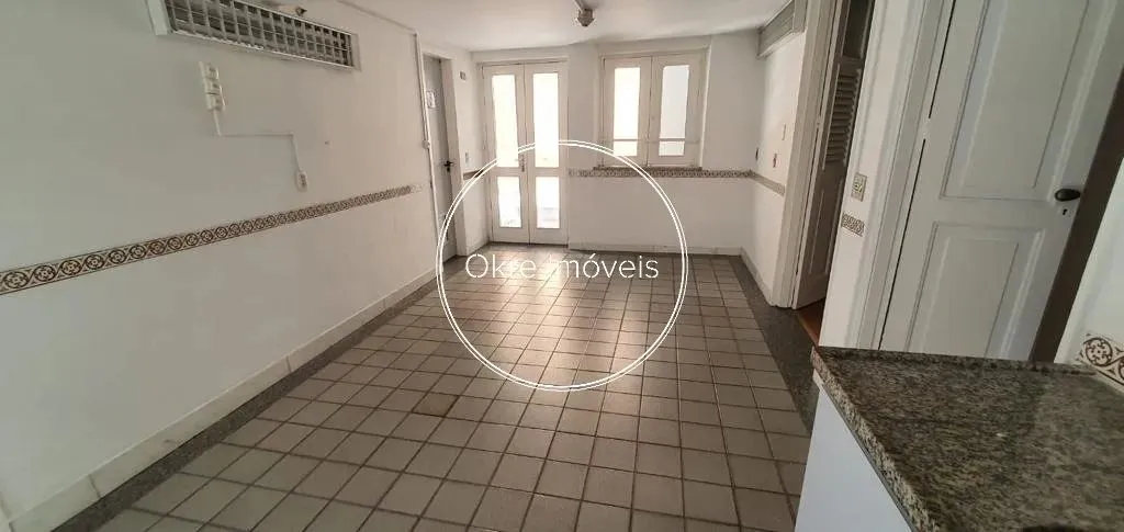 House with 1 bedroom and 5 bathrooms, 600 m²