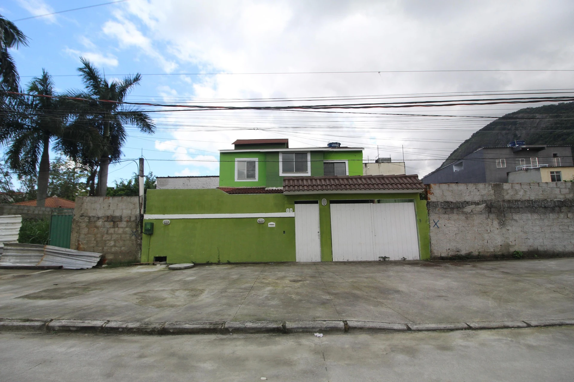 Furnished house with 4 bedrooms and private garden — photo 44