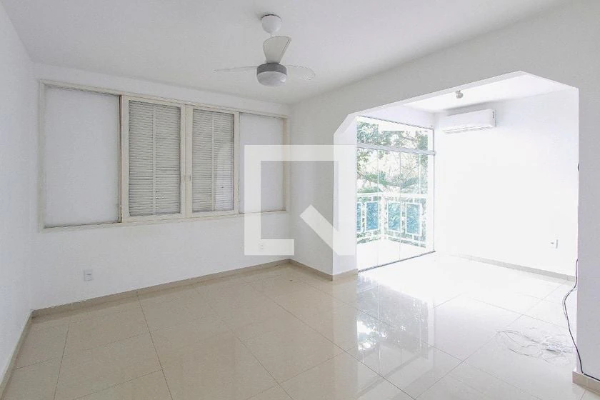 5-bedroom house with a private pool in Rio de Janeiro — photo 11