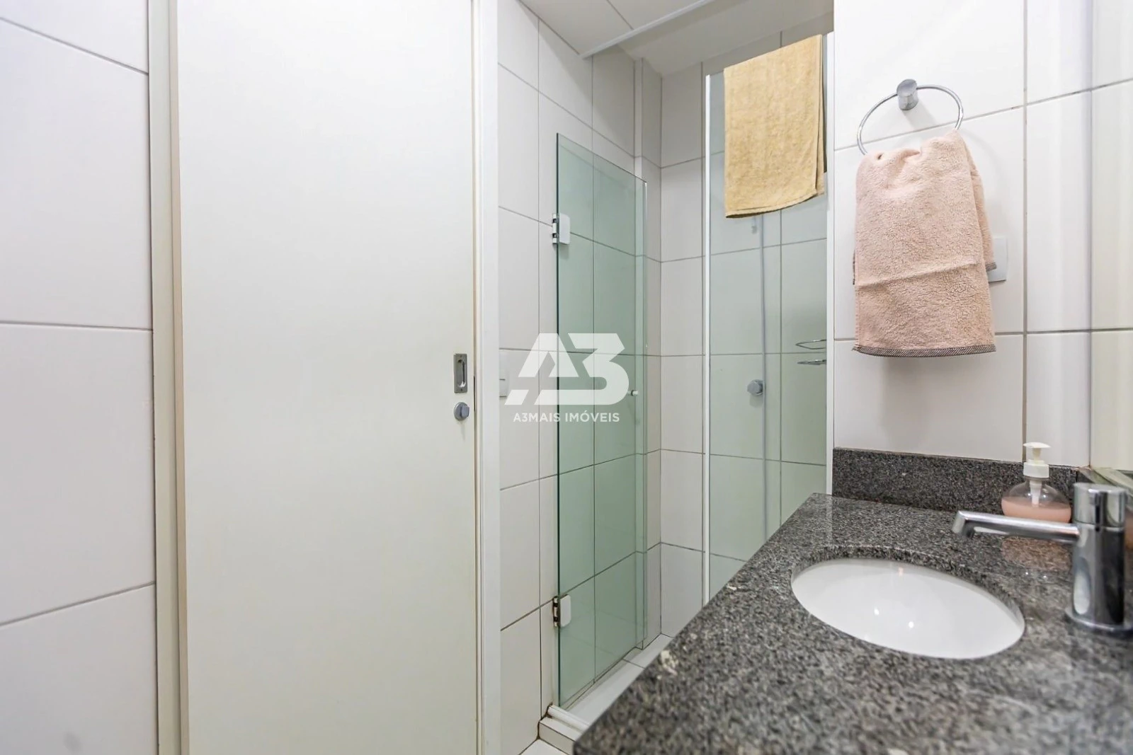 Apartamento mobiliado de 1 quarto com máquina de lavar — photo 13