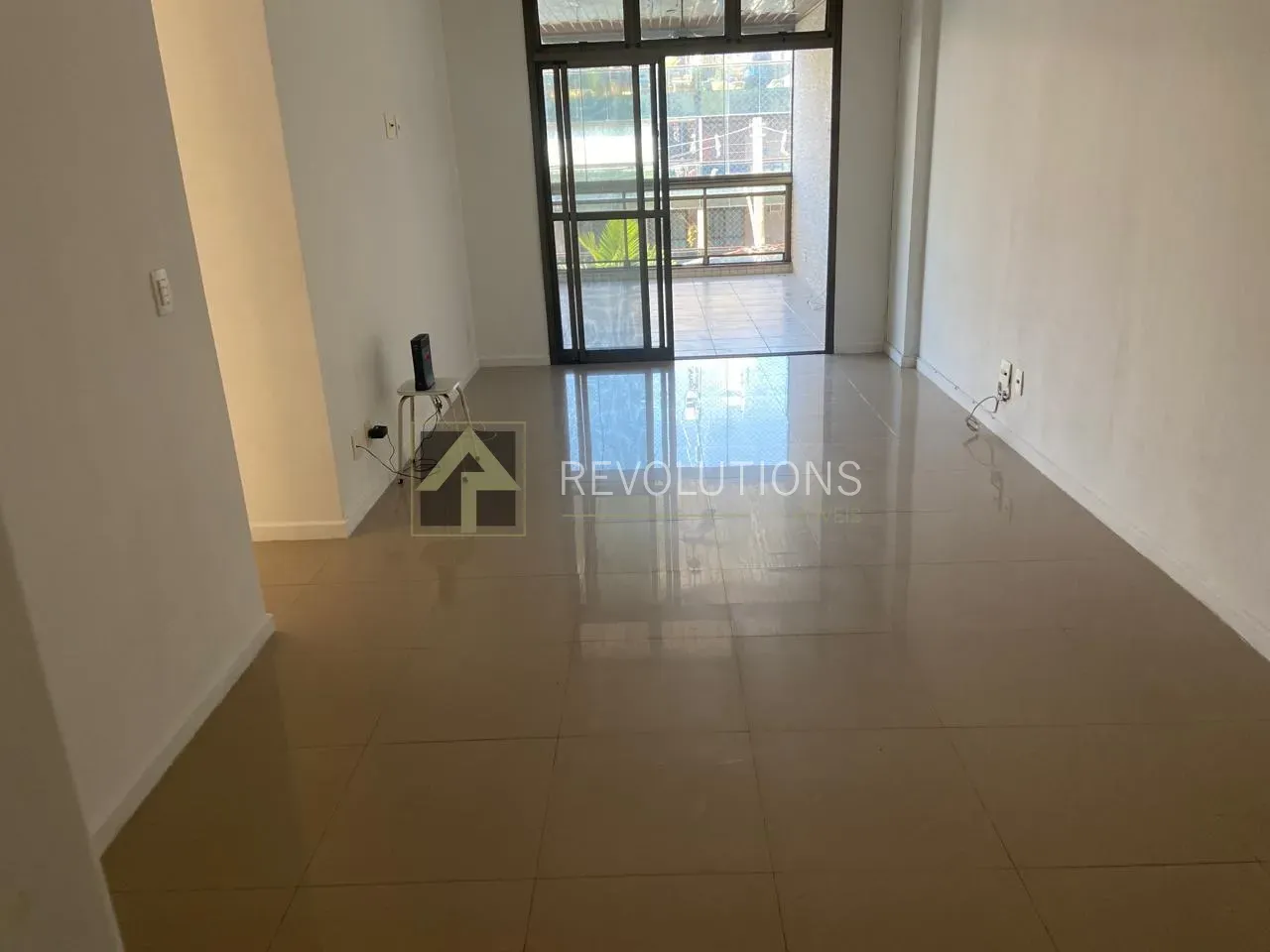 Apartment with 3 bedrooms and 3 bathrooms, enclosed kitchen — photo 9