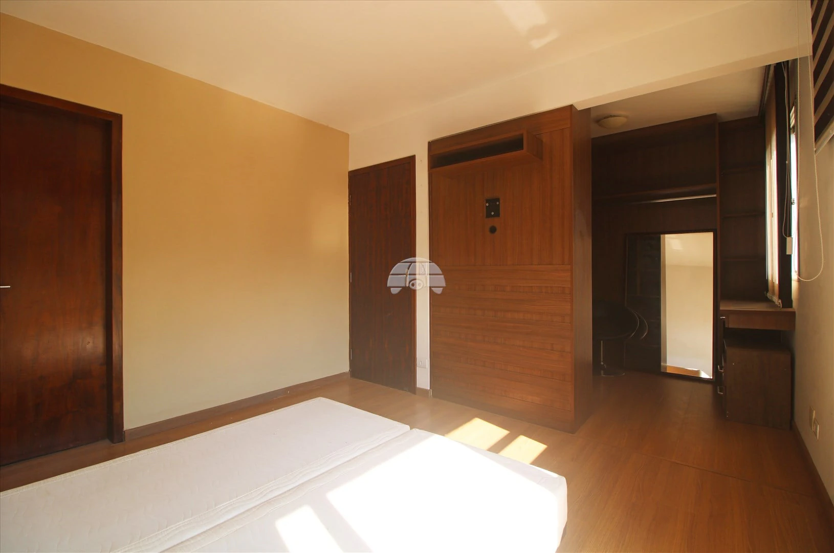 75 m² apartment with a washing machine and a walk-in closet — photo 12