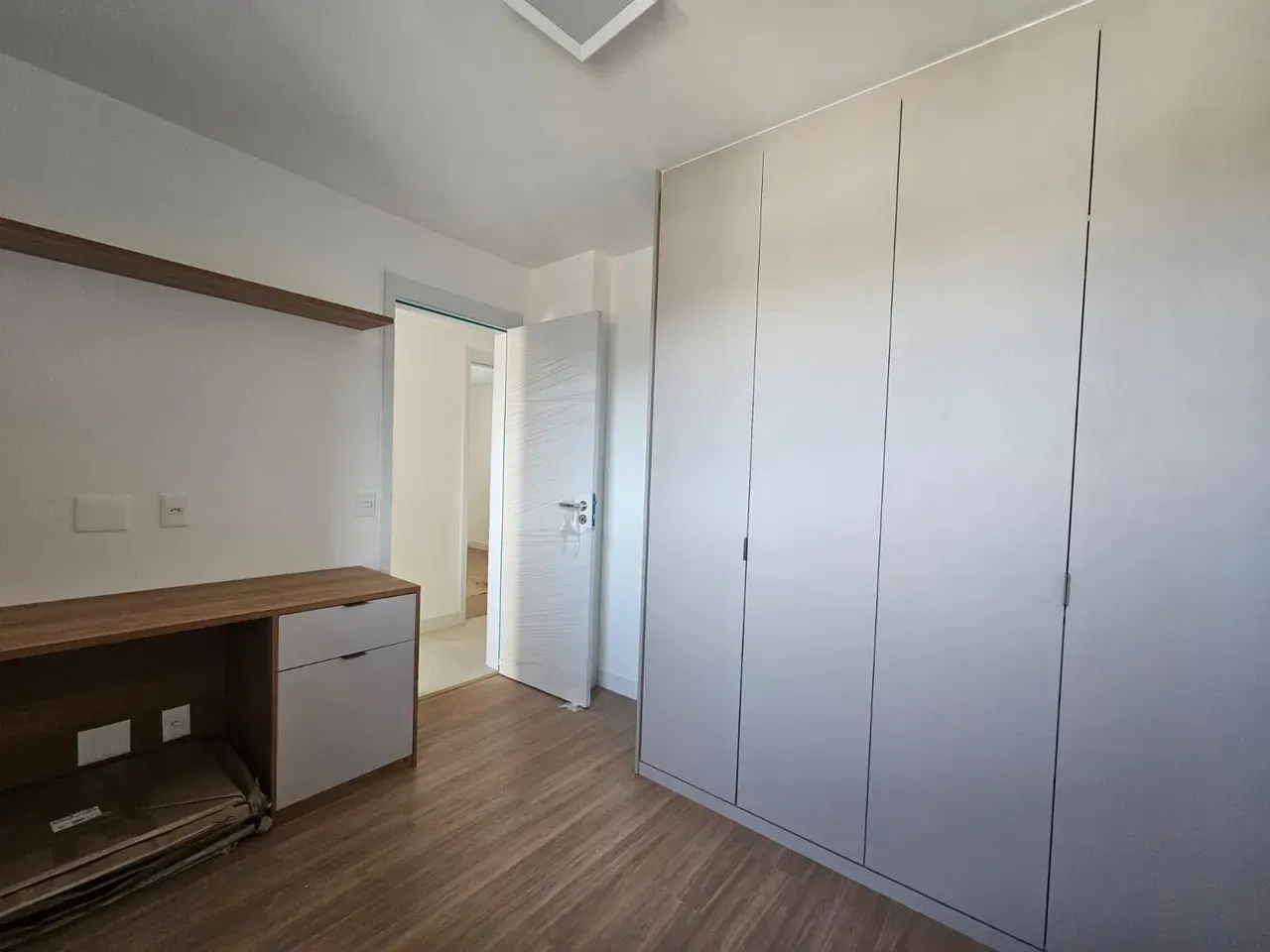 Apartamento mobiliado com 4 quartos e 5 banheiros — photo 43
