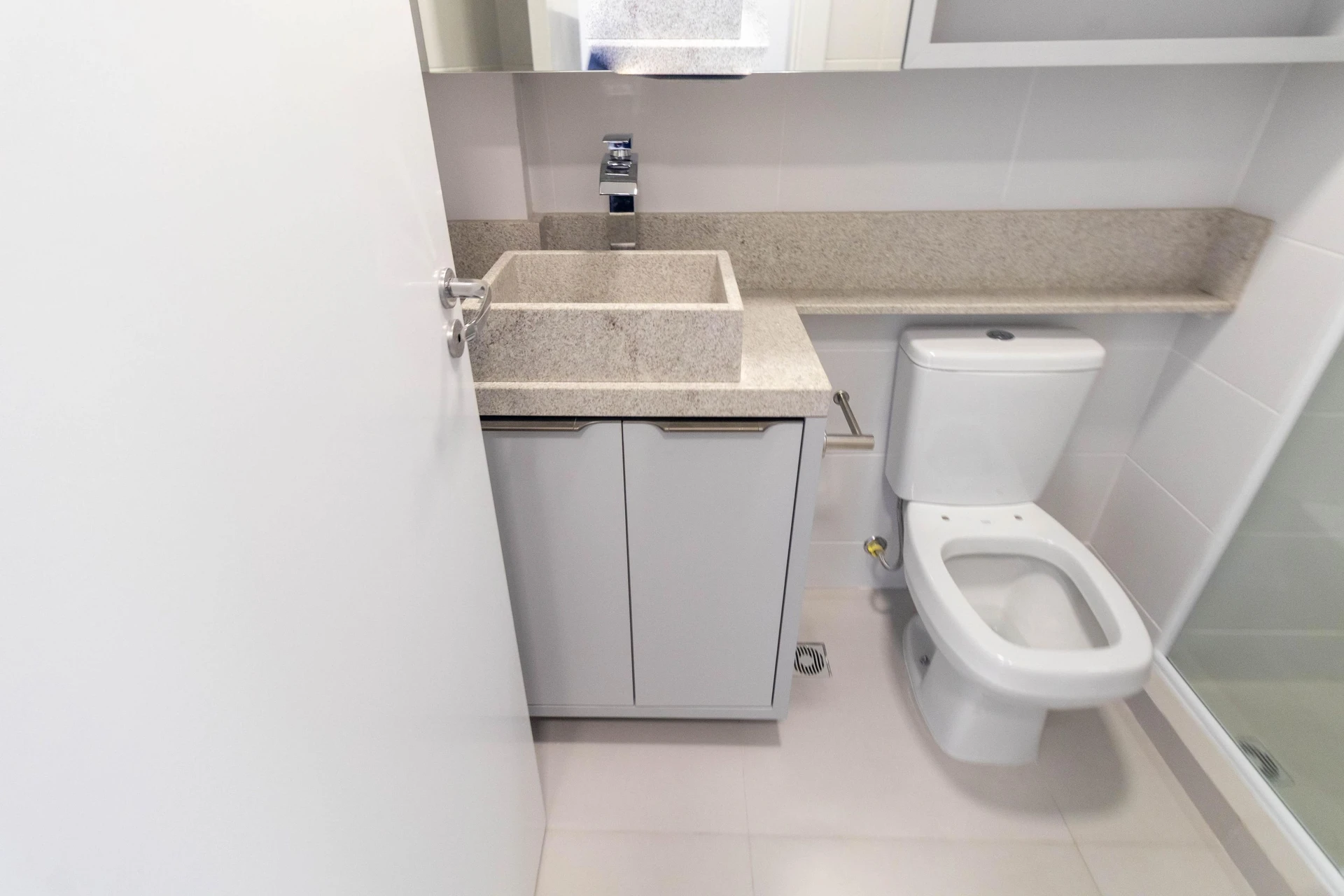 2-bedroom apartment with a home office in Curitiba — photo 36