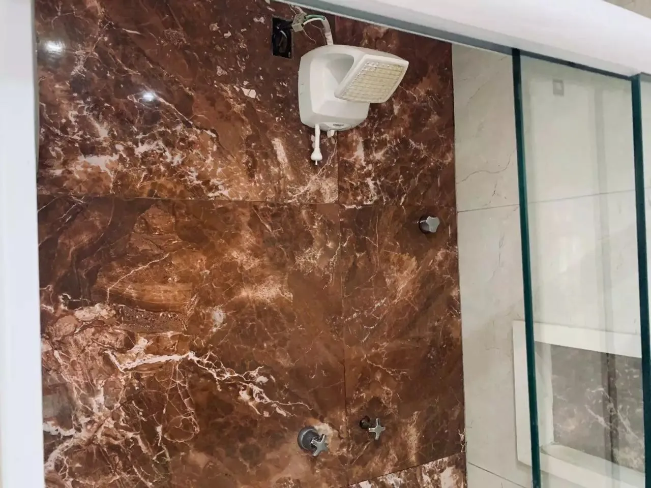 3-bedroom house, 1 with its own bathroom, 100 m² — photo 28