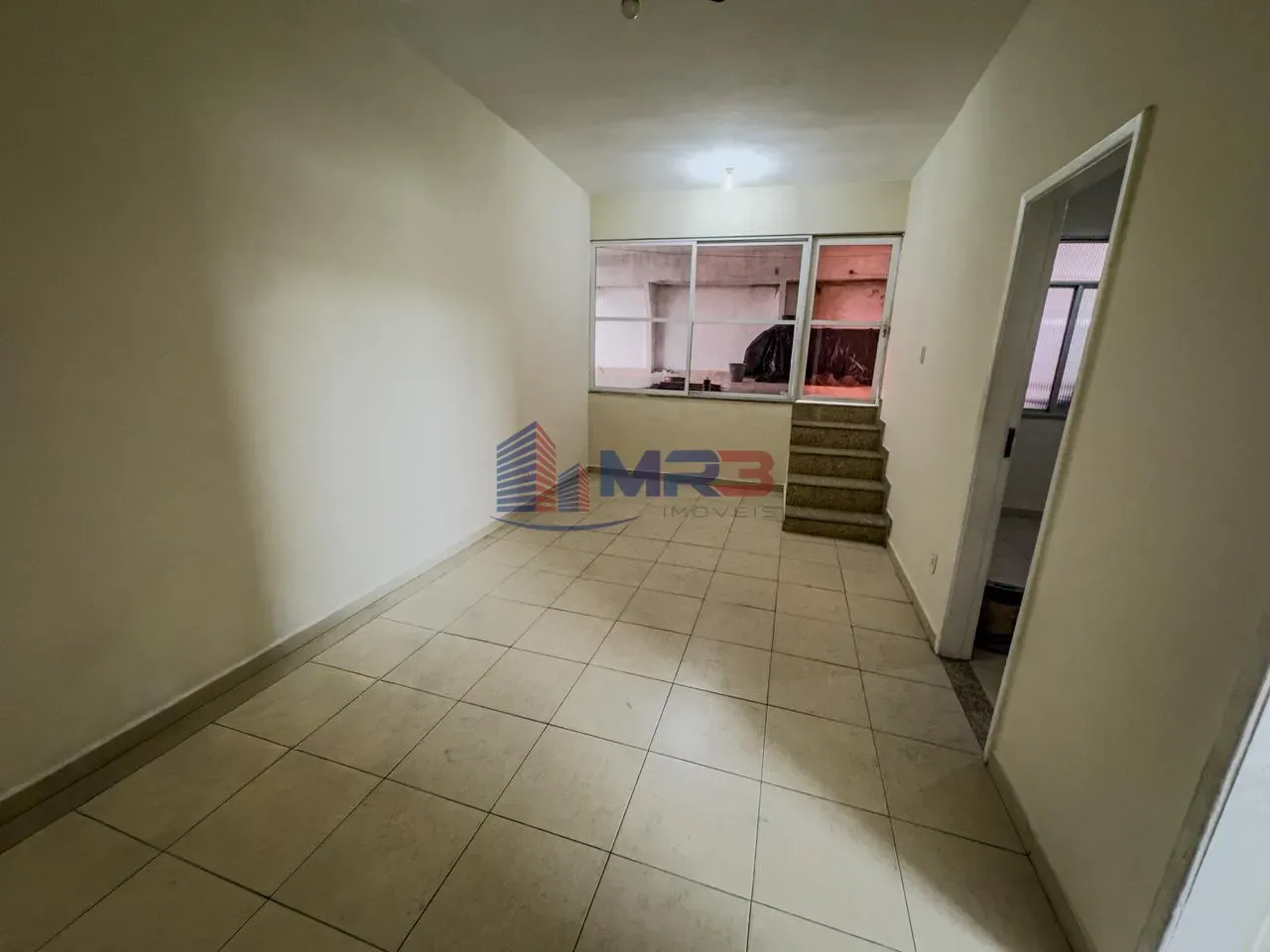 Rental apartment with 2 bedrooms and a balcony — photo 5