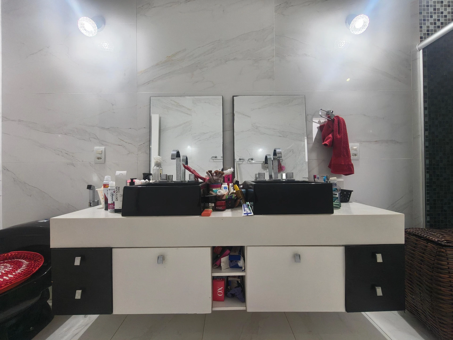 Furnished house, 220 m², with a bathtub — photo 91