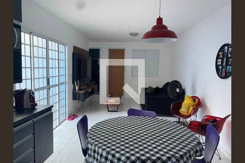 2-bedroom house with a home office
