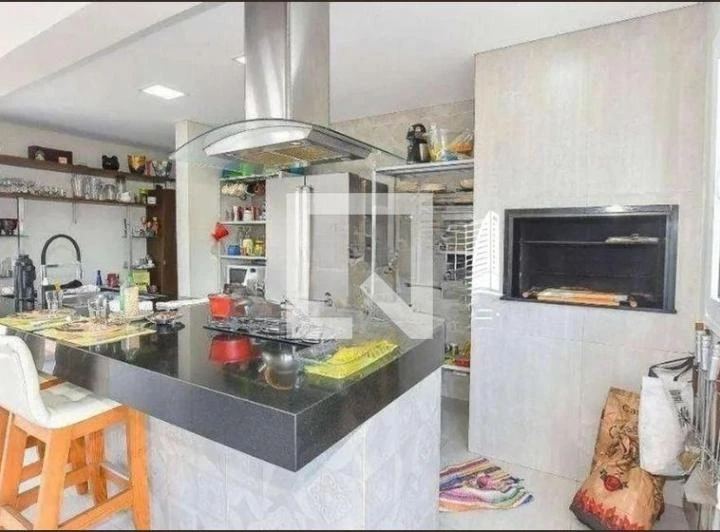 Casa para alugar com 3 suítes e 389 m², 4 vagas — photo 3