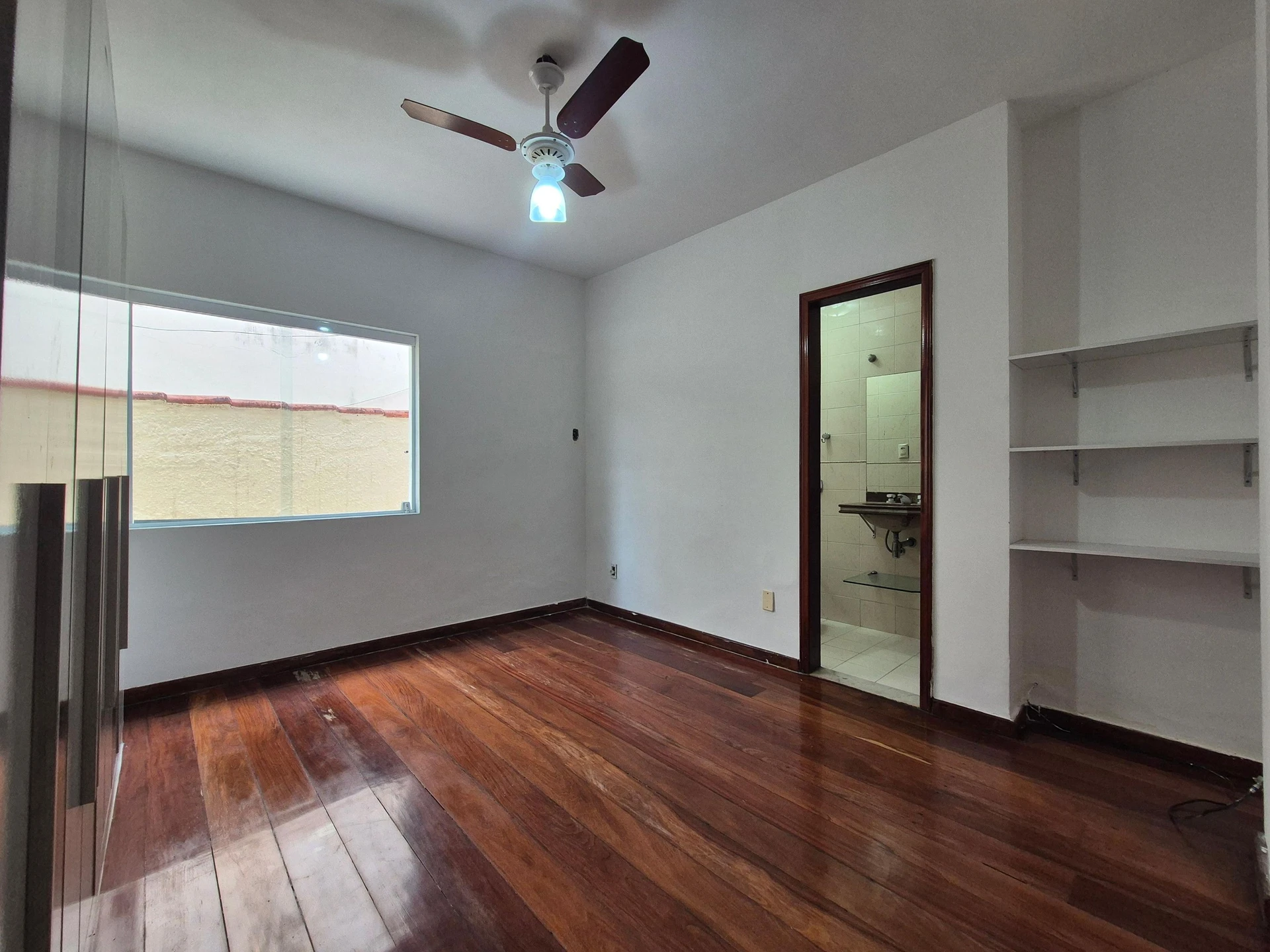 Casa em condomínio com 3 suítes e churrasqueira na varanda — photo 9