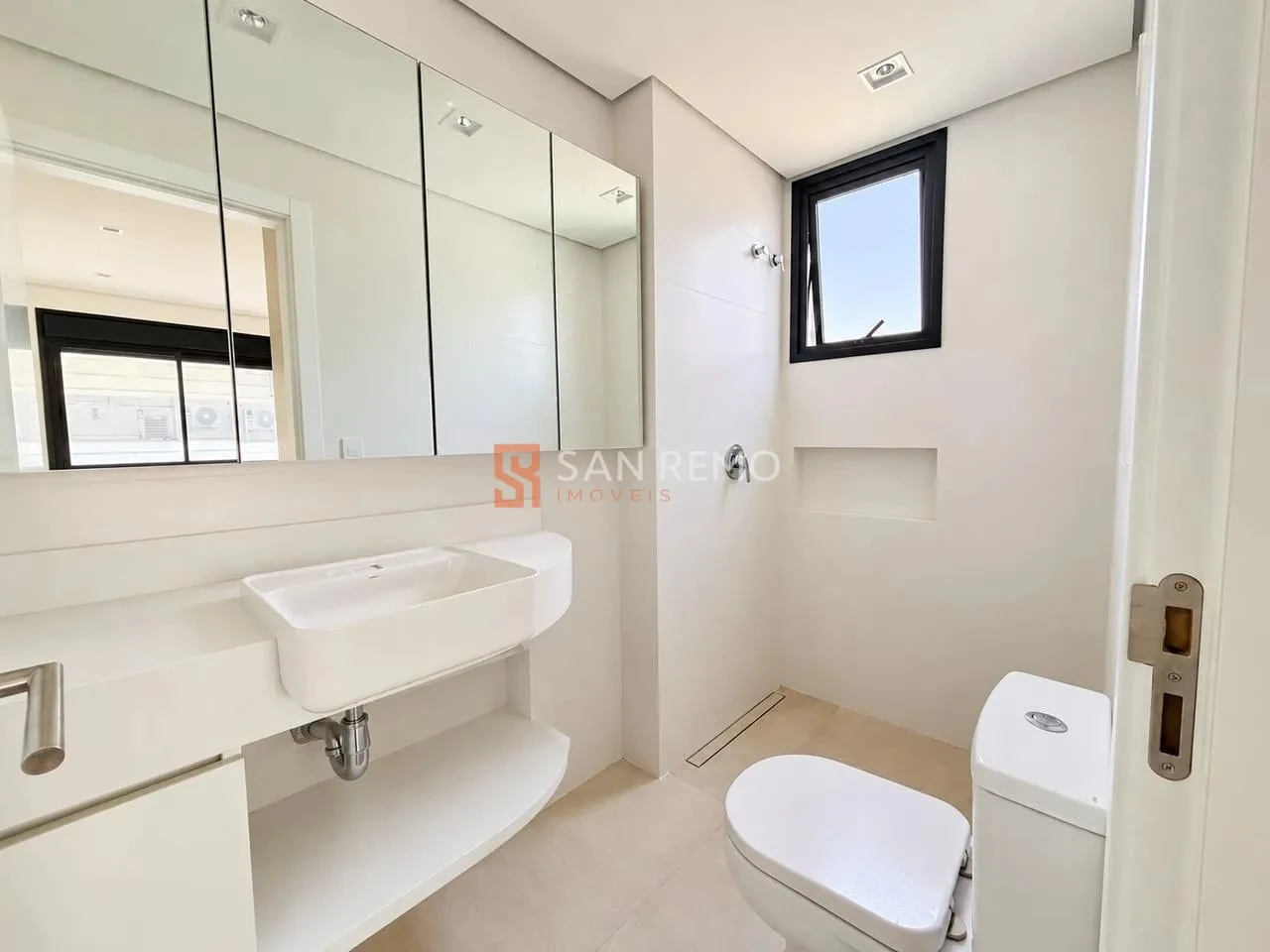 Departamento de 2 dormitorios en edificio con piscina — photo 11