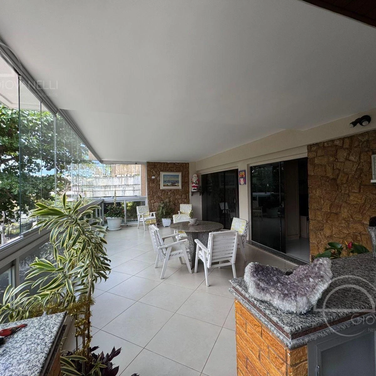 Furnished apartment, 162 m², with a grill on the balcony — photo 12