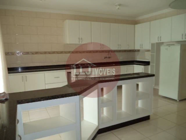 Casa mobiliada, 280 m², com espaço de home office — photo 3