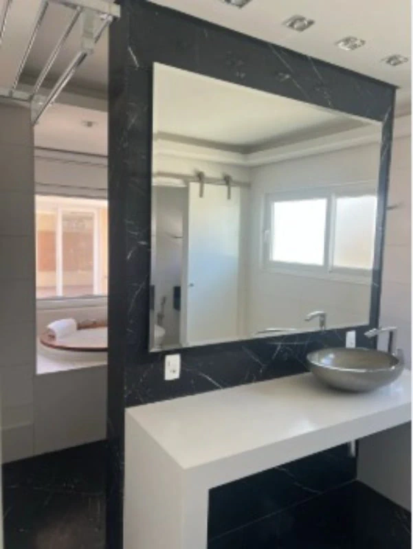 Furnished house with 6 en-suite bedrooms and 1,000 m² — photo 7