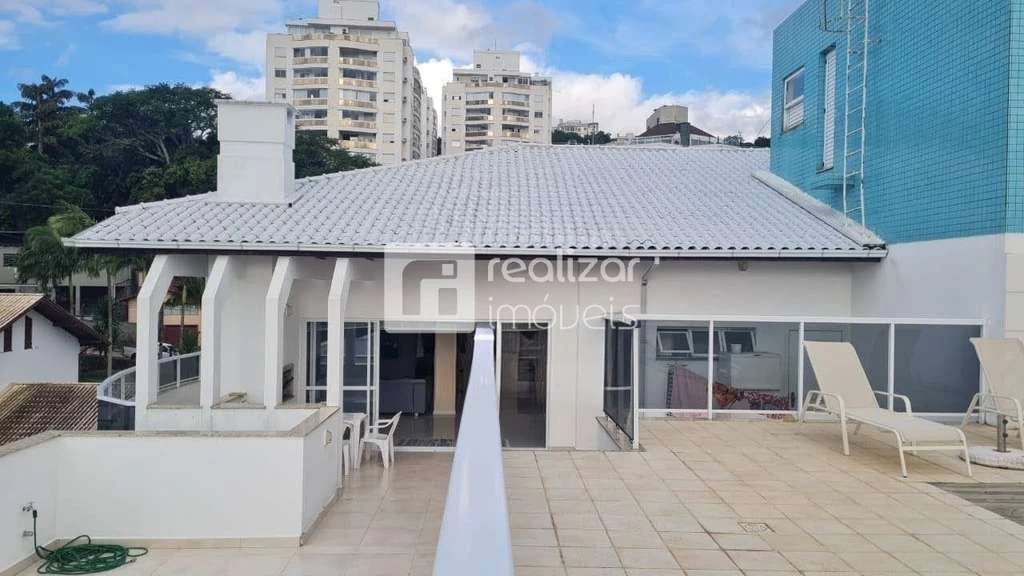 Penthouse with 2 en-suite bedrooms and private BBQ terrace — photo 3