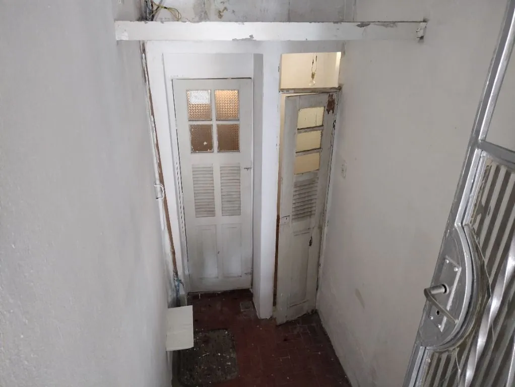 Квартира 80 м² із заскленим балконом та видом на гори — photo 29