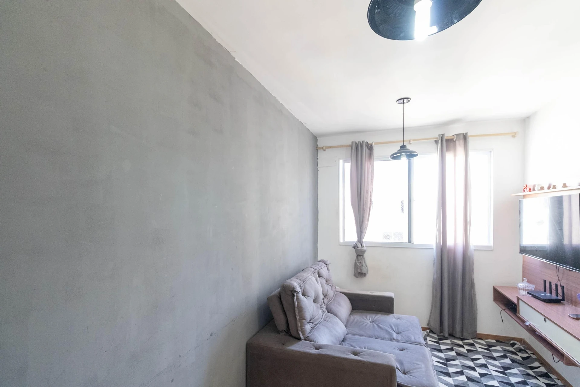 Furnished 2-bedroom apartment with 1 parking space — photo 38